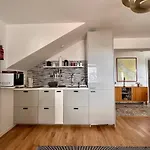 Dreamtime - One Badroom And 1 Livingroom Apartment Veprinac