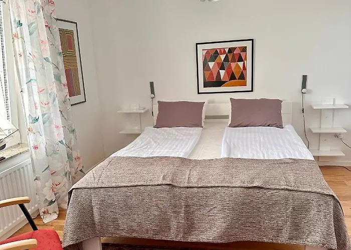 Dreamtime - One Badroom And 1 Livingroom *